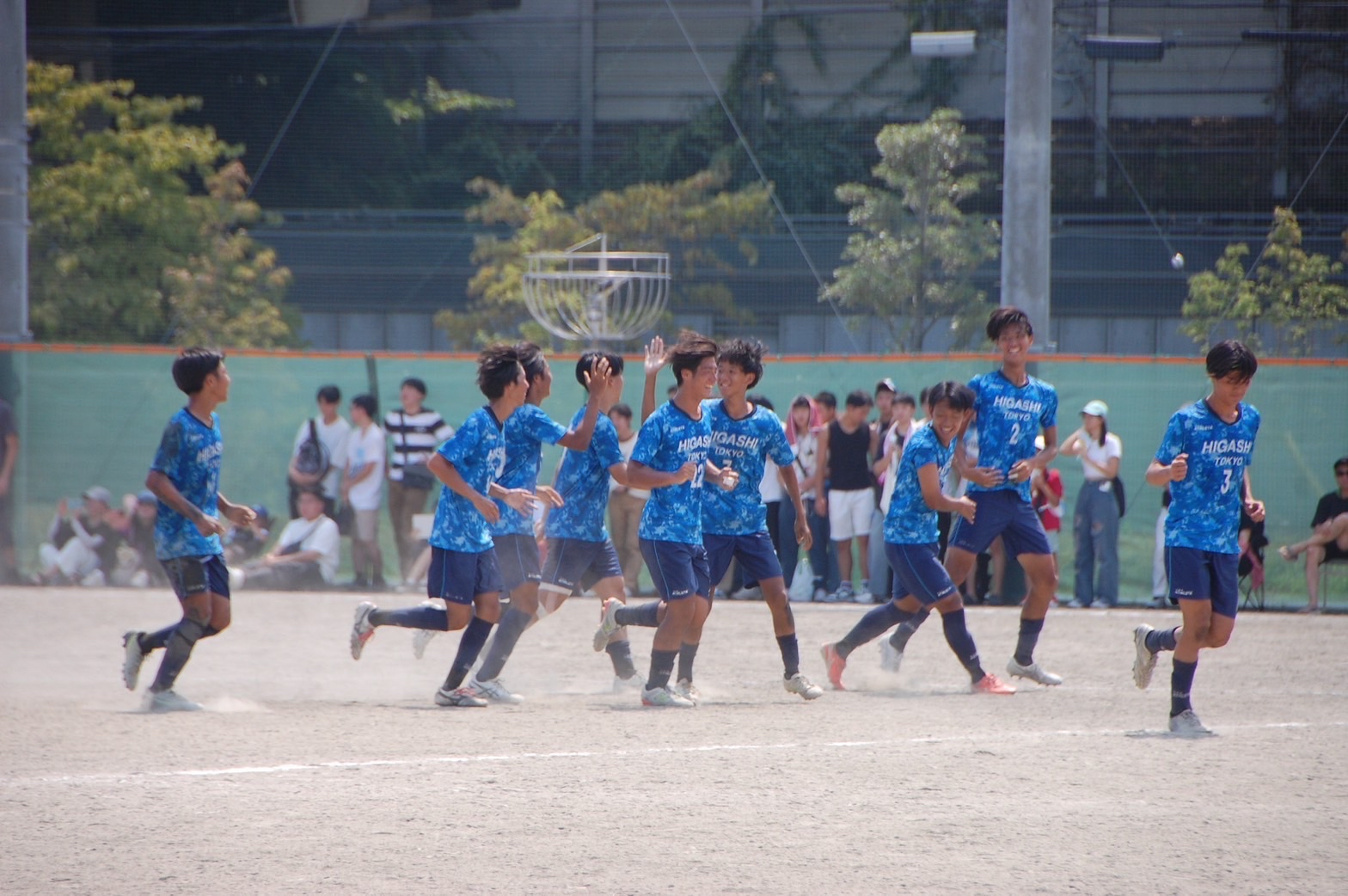 サッカー４